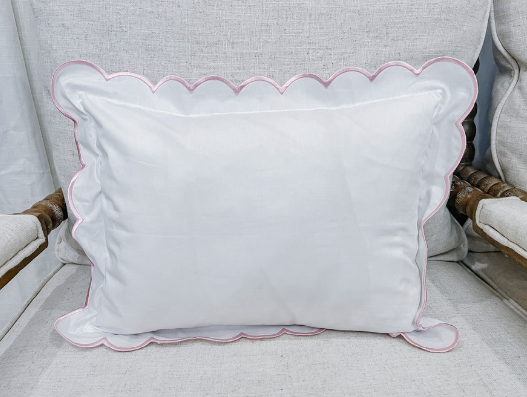 Scalloped Edge Pillow Sham - 12x16